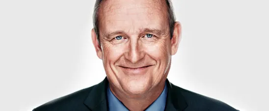 Ole Vinje ler på bild